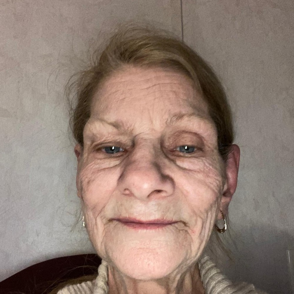 Meet your Posher, Catherine